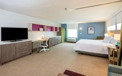 Photo 5 - Home2 Suites by Hilton Houston IAH Airport Beltway 8