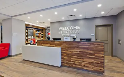 Photo 4 - Hampton Inn Cape Cod Canal