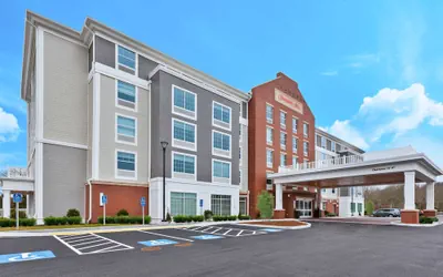Photo 2 - Hampton Inn Cape Cod Canal