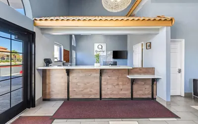 Photo 3 - Quality Inn & Suites Victorville – Hesperia