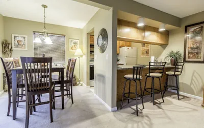 Photo 4 - Treehouse Condo Lake Resort