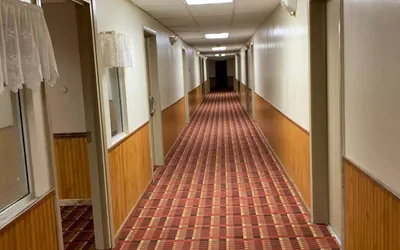 Photo 2 - Best budget inn