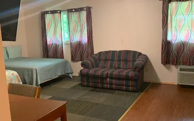 Photo 5 - Best budget inn