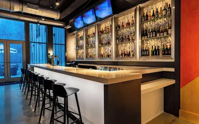 Photo 2 - Aloft by Marriott Savannah Downtown Historic District