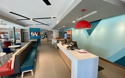 Photo 5 - avid hotels Beaumont by IHG