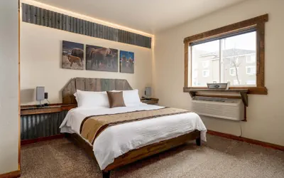 Photo 3 - The Adventure Inn Yellowstone