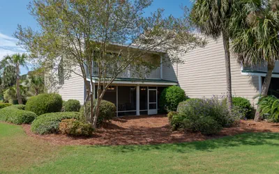 Photo 2 - Bayou Village 613