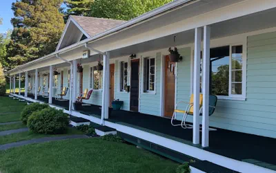 Photo 2 - Edenbrook Motel