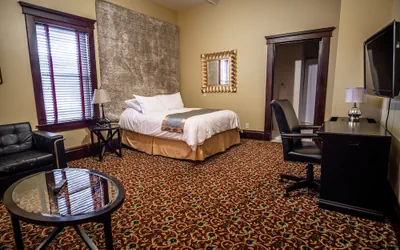 Photo 4 - The Hackett Hotel