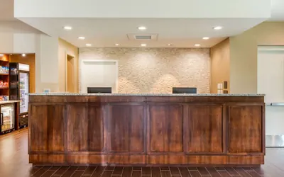 Photo 3 - Comfort Inn & Suites Florence Center Area