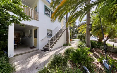 BeachTrail Lodging