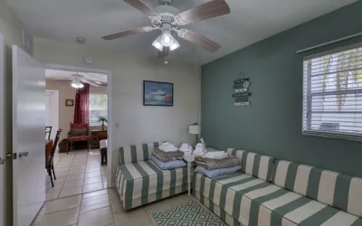 Photo 4 - BeachTrail Lodging