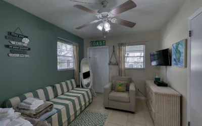 Photo 5 - BeachTrail Lodging