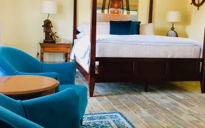 Photo 5 - Seafoam Lodge