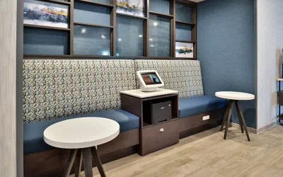 Photo 5 - Hampton Inn Cedar Falls Downtown