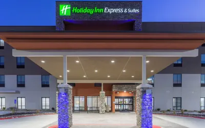 Photo 2 - Holiday Inn Express & Suites Kearney by IHG