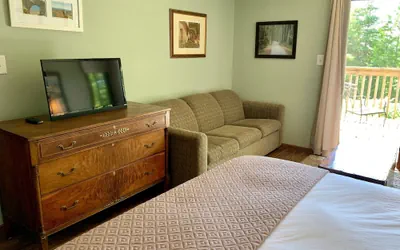 Photo 3 - Sunset Condominiums