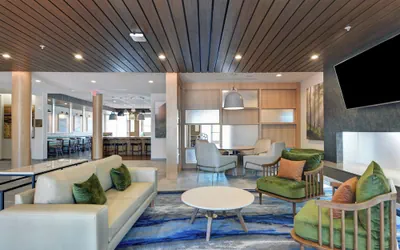 Photo 2 - Fairfield Inn & Suites by Marriott Houston NASA/Webster