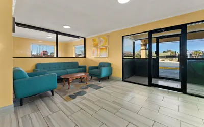 Photo 5 - Quality Inn & Suites Dublin