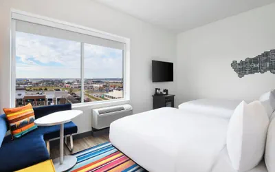 Photo 5 - Aloft by Marriott Cincinnati West Chester
