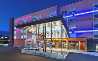 Photo 2 - Aloft by Marriott Cincinnati West Chester