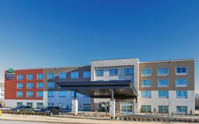 Holiday Inn Express & Suites Tulsa Northeast - Owasso by IHG