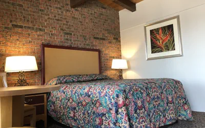 Photo 5 - Dunes Inn