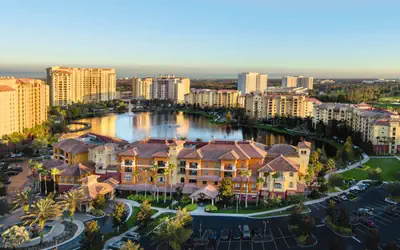 Lake Buena Vista Condo with Pool - Sleeps 8