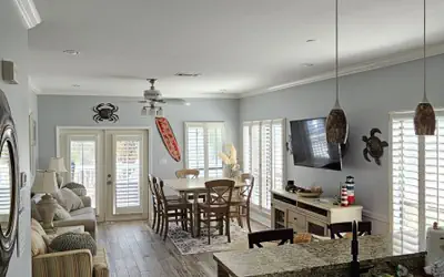 2 Bedroom Ground Floor Condo 1 Mile From Florabama!