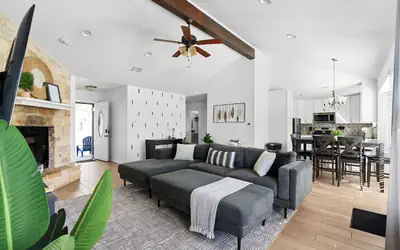 Cedar Park 4BR Retreat: Ping Pong Game Rm!