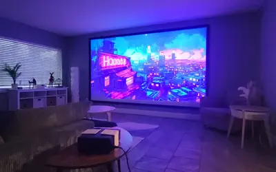 Cozy Duplex w/ Projector, Pool Table & Parking