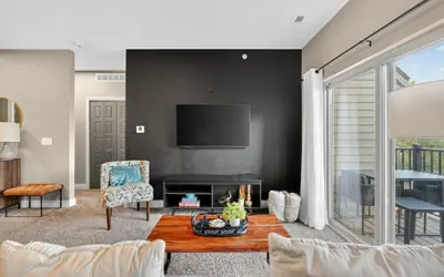 Private Attached Garage | King Bed | No Stairs