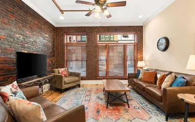 The Dolly Parton 2 Blocks to Broadway