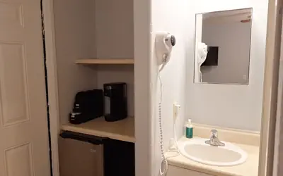 082A Cozy Studio Grand Canyon South Rim Sleeps-2