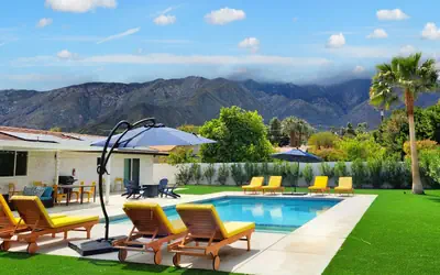 Lounging on Sunshine! Large Pool, Panoramic View