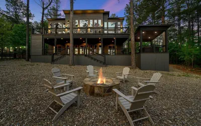 4 King Suites | Pet-Friendly Cabin w/ Sunset Views + Ride to ATV Trails