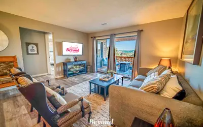 Mountain View Retreat at Private Golf Resort