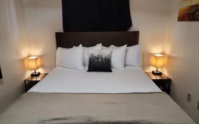 070A Cozy Studio w/Kitchen near South Rim Sleeps 4