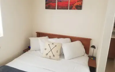 Affordable Getaway Sleeps 6 near Grand Canyon