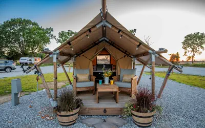 Riverfront Safari Tent | Firepit • Roaring River