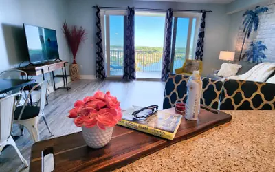 Laketown Perfection, Unit 736! Just Remodeled, Great Amenities!