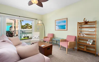 Stay ON Flagler Avenue! Charming Condo with Full Kitchen, Parking and Courtyard!