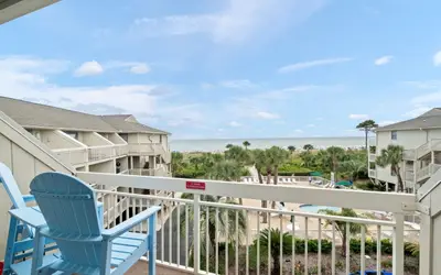 Breakers 328 Oceanfront Hilton Head Condo • Stunning Beach View & Pool