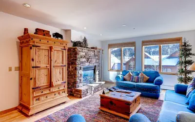 Stay 2Br Condo Near River Run. No Clean Fee