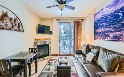 Highland Greens Lodge 210