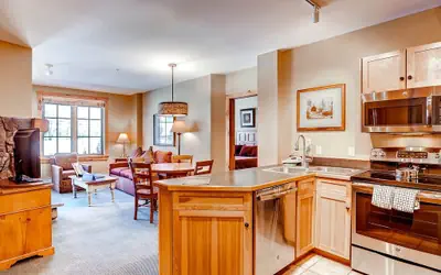 Affordable 2Br West Keystone Take bus to lift