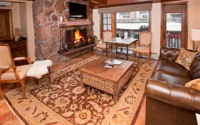 Relaxing 1 Bedroom Condo with Premium Amenities Save 20% on 7+ Nights!