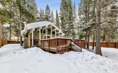 1540TS Snowy Owl Cabin