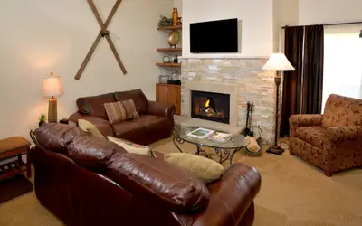 Lionshead Arcade #303