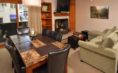 Lionshead Arcade #204